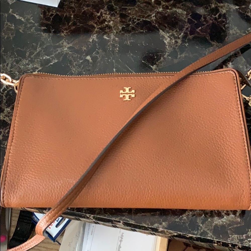 Tory Burch corssbody bag. AUTHENTIC BAG.